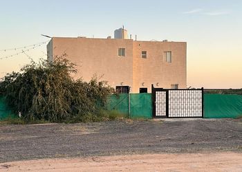 مزرعة بجلسة خارجية وأجواء ممتعة