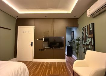 استديو بسرير ماستر ودخول ذاتي