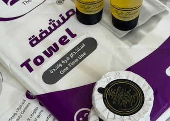 شقة فاخرة بصالة وغرفة نوم