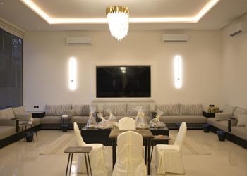 مزرعة بمناظر خلابة وجلسة خارجية 