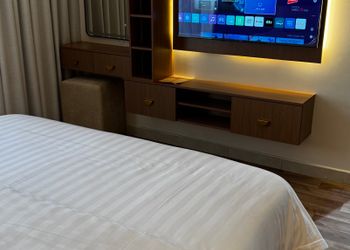 استديو هادئ بسرير ماستر 