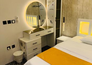 Studio with Master Bed  