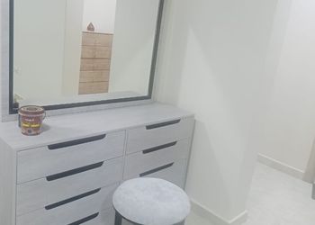 فيلا بخمس غرف نوم ودخول ذكي