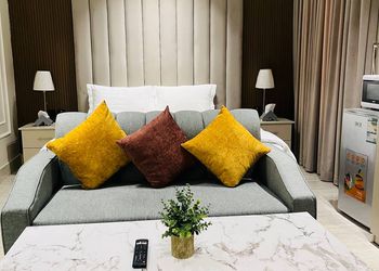 استديو بسرير ماستر ودخول ذاتي