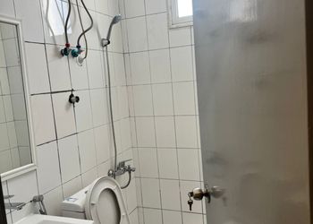 استديو هادئ بسرير ماستر 