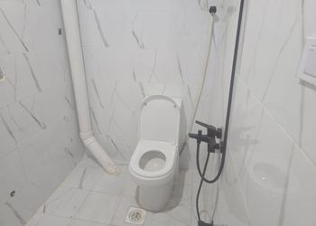 شقة بصالة وغرفتين نوم 