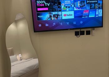استديو بسرير ماستر