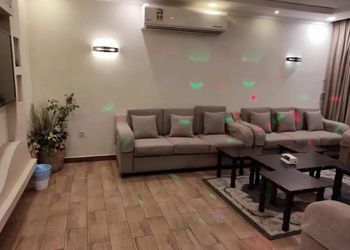 شاليه بمسبح وألعاب مائية 