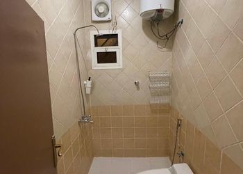 استديو بدخول ذاتي وسرير ماستر