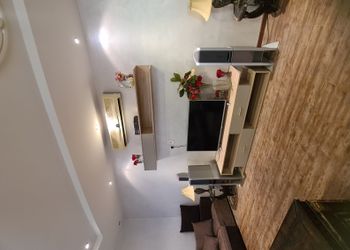 مزرعة بمسطح اخضر وجلسات خارجية 