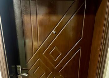 استديو هادئ بسرير ماستر 