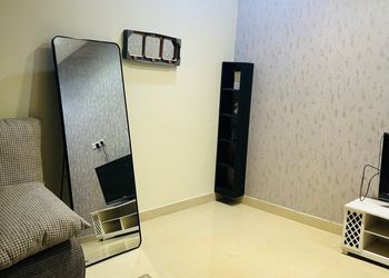 شقة بغرفتين نوم وصالة