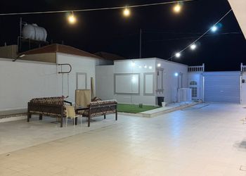 شالية بمجلس واسع وجلسة خارجية 