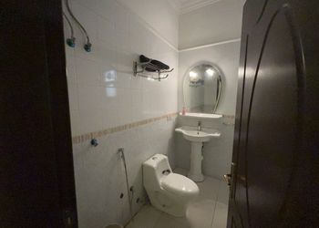 شقة بصالة و غرفة نوم 