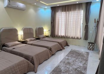 استراحة بمسطح اخضر
