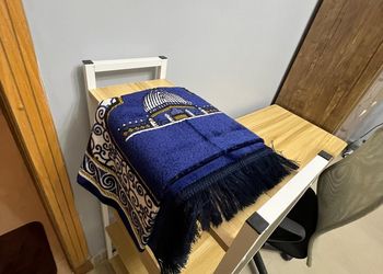 شقة بغرفة نوم وصالة جلوس 