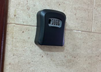 استديو هادئ بدخول ذاتي