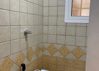 شقة بغرفتين نوم وصالة 