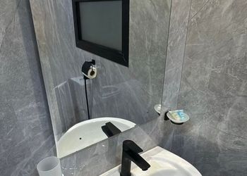 استديو بسرير ماستر وجلسة جانبية 