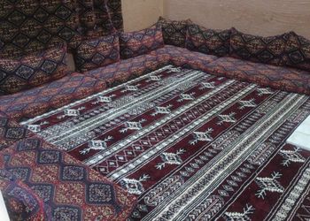 شاليه  بمسطح اخضر  وإضاءة إضافية