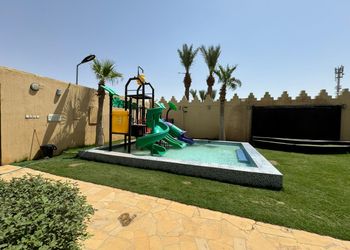 شاليه بمجلس وجلسة خارجية 