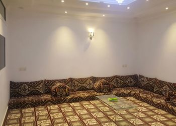 شاليه بألعاب مائية و ركن شواء