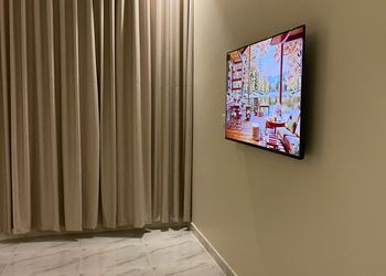 استديو بسرير ماستر ودخول ذاتي