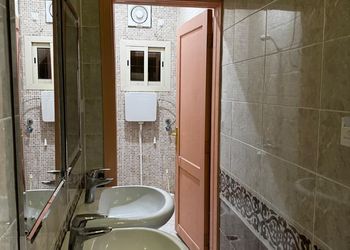 استديو بسرير ماستر وجلسة جانبية 