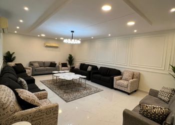 استراحة بألعاب مائية و مجلس رئيسي