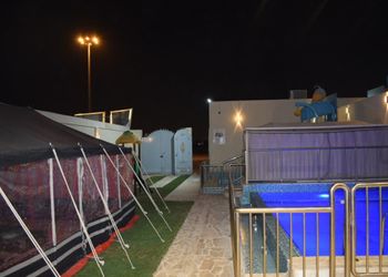 شالية بمسبح خارجي وبيت شعر 