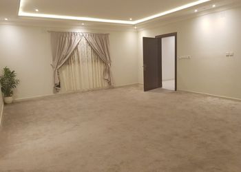 استراحة بصالة ومسبح 