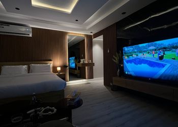 استديو بسرير ماستر وجلسة جانبية 