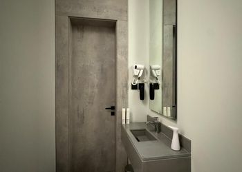 استديو بسرير ماستر ودخول ذاتي