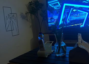 استديو باثاث مريح وبسيط 
