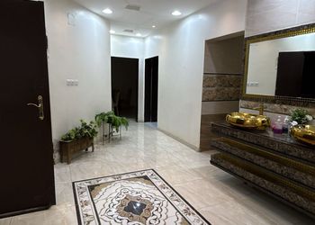 استراحة بمسطح اخضر وجلسة