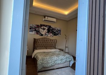 شاليه بمسبح وألعاب اطفال