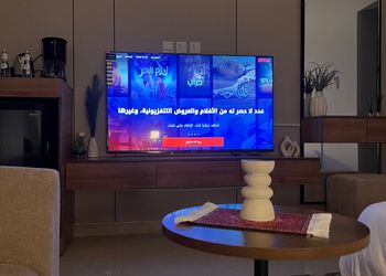 استديو بدخول ذاتي وتصميم هادئ 