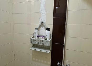 استديو بسرير ماستر وجلسة جانبية