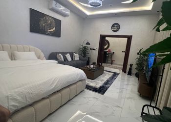 استديو هادئ بسرير ماستر 