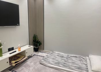 استديو بسرير ماستر وجلسة جانبية