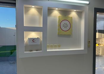 شاليه بمسطح اخضر ومجلس