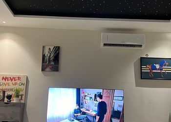 استديو بسرير ماستر وجلسة جانبية 