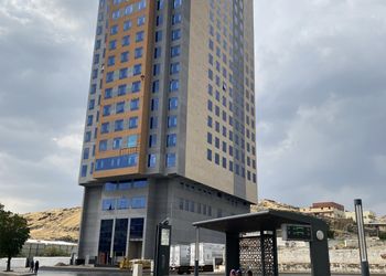 شقة بصالة وغرفة نوم