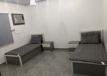 شاليه بجلسة خارجية والعاب اطفال