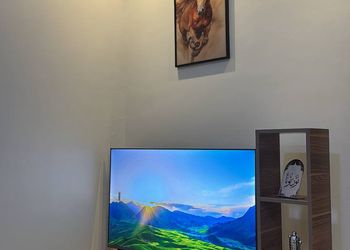 استديو بسرير ماستر