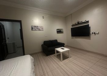 استديو بسرير ماستر ودخول ذاتي