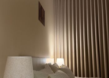 استديو بدخول ذاتي وتصميم هادئ 
