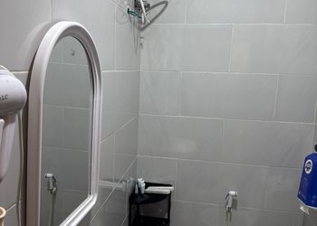استديو بسرير ماستر