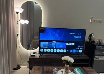 استديو بسرير ماستر وجلسة جانبية 
