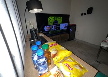 استديو هادئ بسرير ماستر